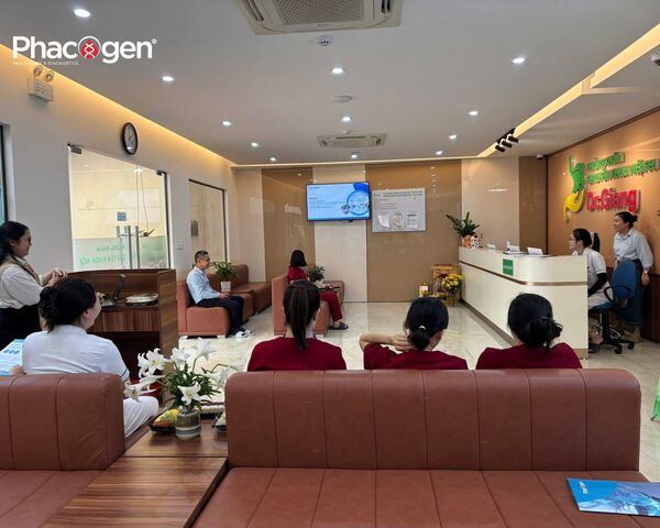Phacogen cập nhật giải pháp sàng lọc Ung thư đại – trực tràng không xâm lấn tại Phòng khám chuyên khoa nội soi Dr.Giang