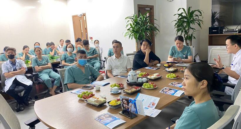 Phacogen cập nhật giải pháp sàng lọc ung thư đại trực tràng không xâm lấn tại Bệnh viện Xanh Pôn